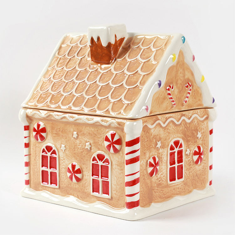 Best Selling Christmas Decoration Christmas Ceramics House Storage tank for Christmas Home Decoration