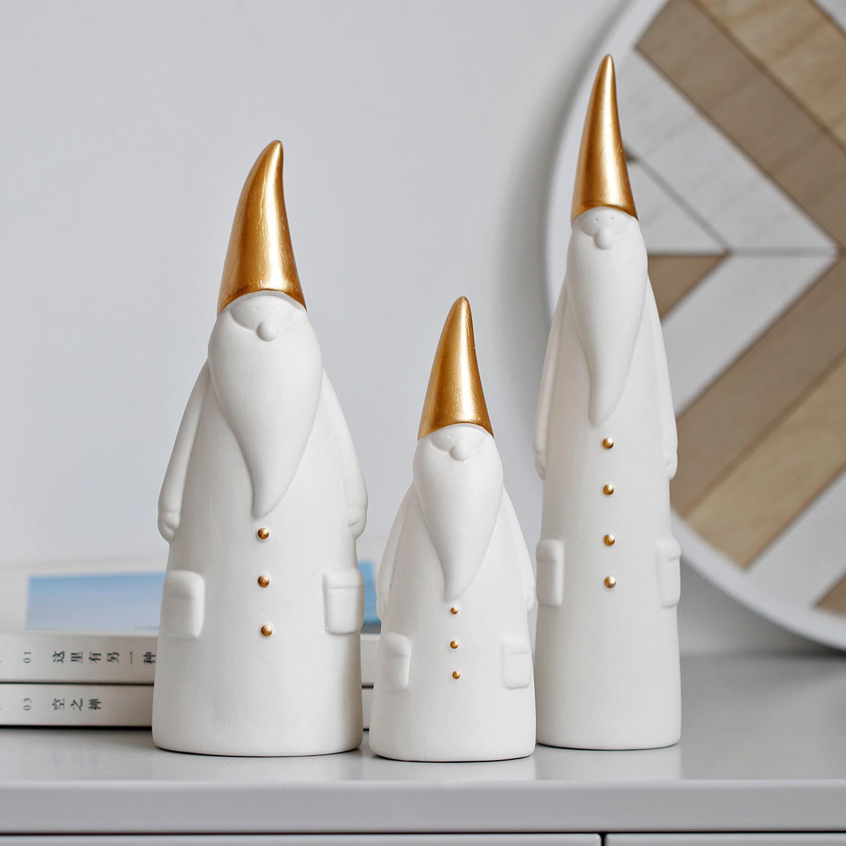 White Christmas Nordic Minimalist Ceramic Santa Claus Ornaments Holiday Home Decoration Living Room Crafts Tabletop