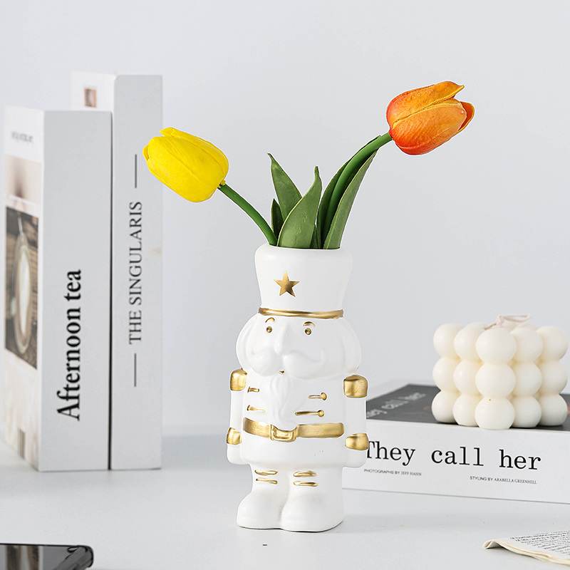 Creative Pen Container Comb Makeup Brush Organiser Household Desktop Storage Ceramic Decorative Pieces