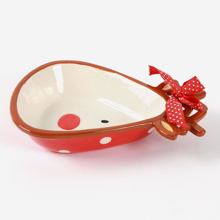 Good Quality Christmas Decoration Christmas Ceramic Elk Dinner Basin for Christmas Home Decoration