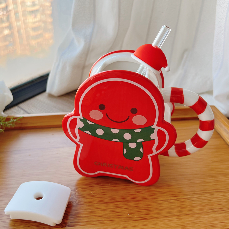 Cute Christmas Gingerbread Man Ceramic Straw Mug Creative Mug with Lid High-value Gift Mug Student Mugs