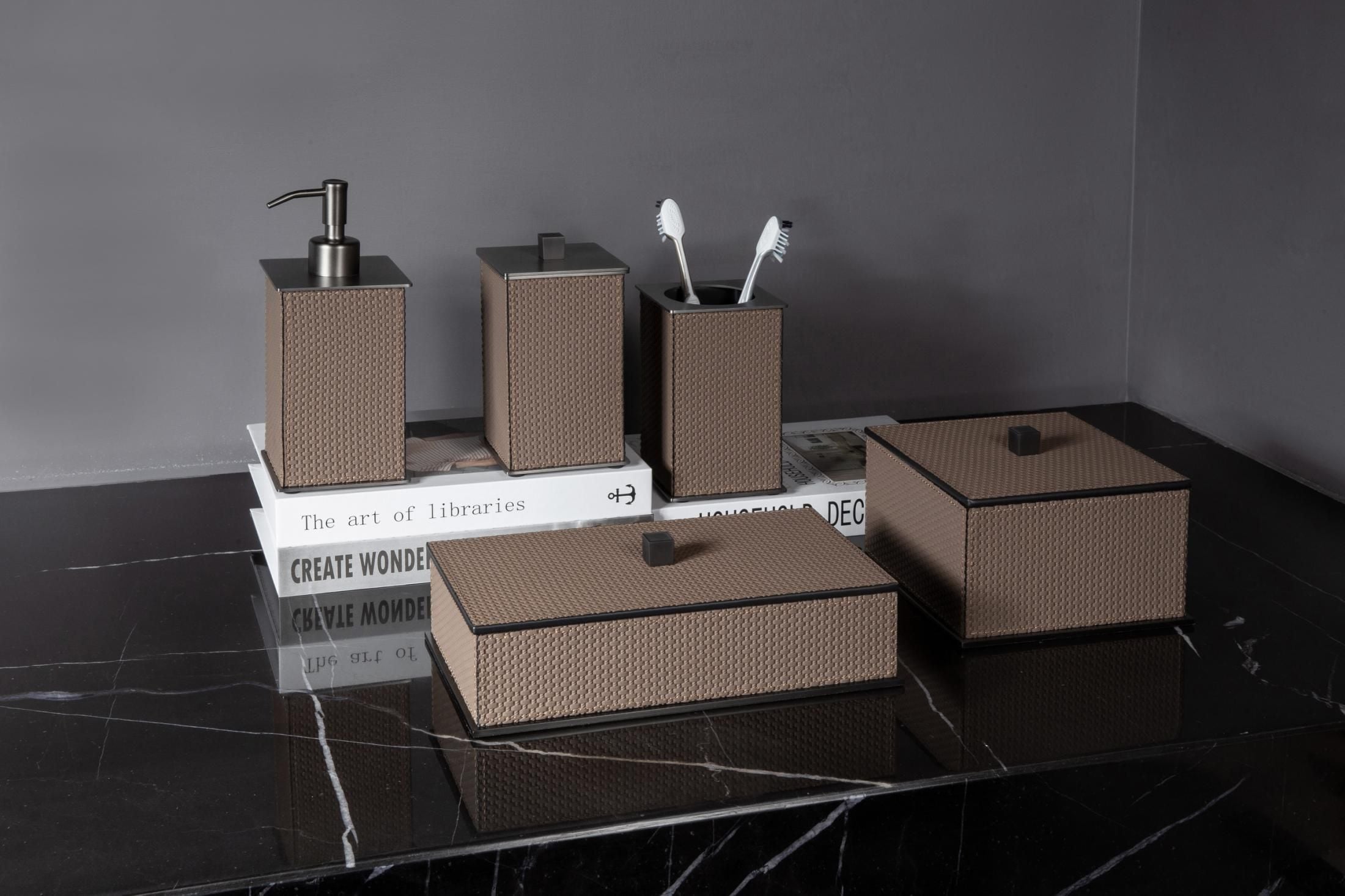Modern Luxury Leather Bathroom Accessories Set Selling separately soap dispenser for Home Hotel Decoration