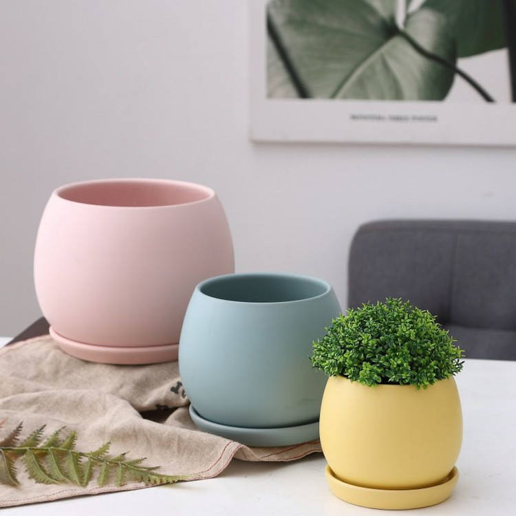 Hot Selling Matte Round Garden Containers Ceramic Plant Pot Small Succulent Planter Pots for Plants Succulent