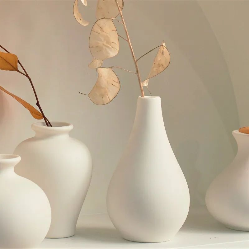 Modern White Ceramic Vase Mini Flower Vases for Home Decoration