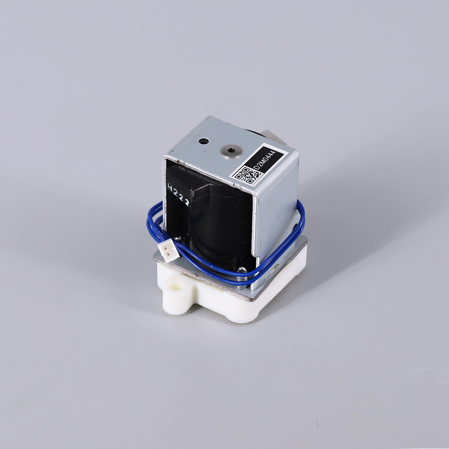 Válvula Solenoide Hitachi (MV8) HA451626