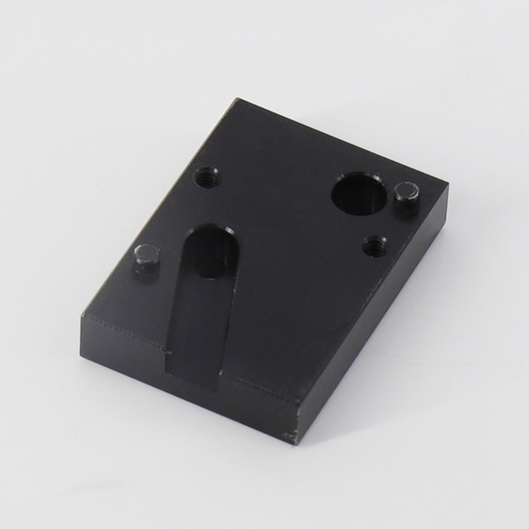 Base de montaje en cavidad tipo D para la serie AX Domimo (40U) DB-SHN1513