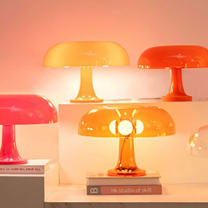 What Makes a Decorative Table Lamp Suitable for Luxury Interiors
