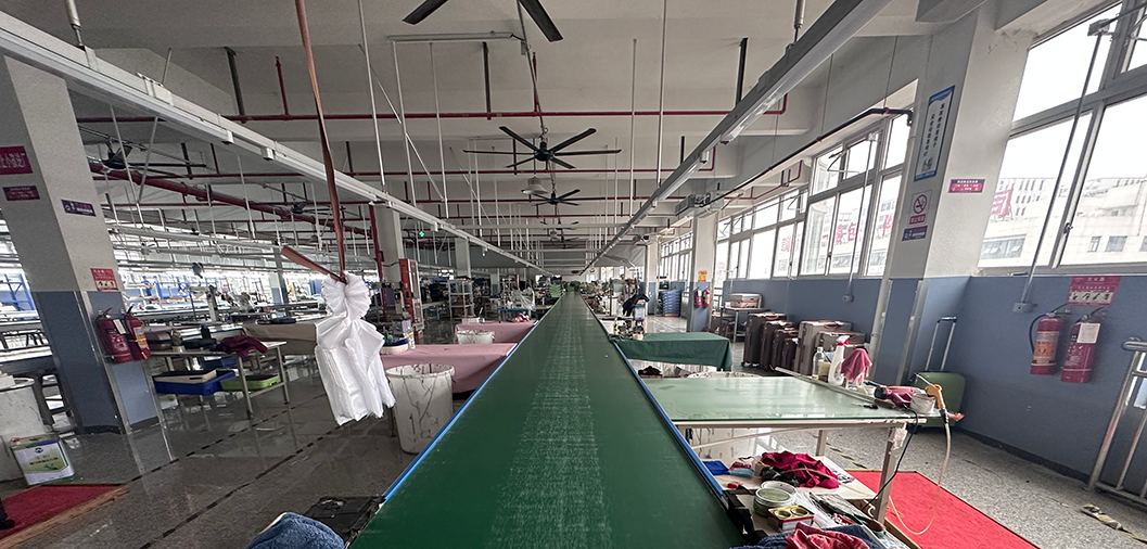 INJECTION MOLDING
