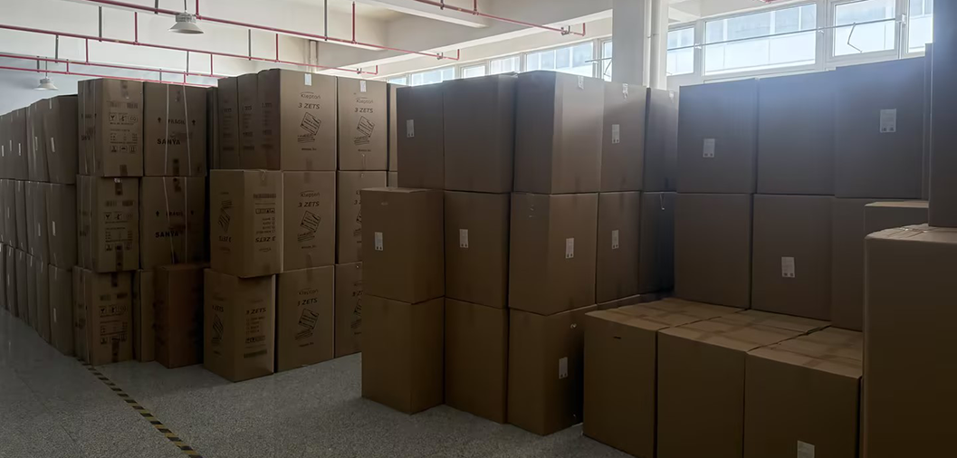 MUSCLE CARDBOARD