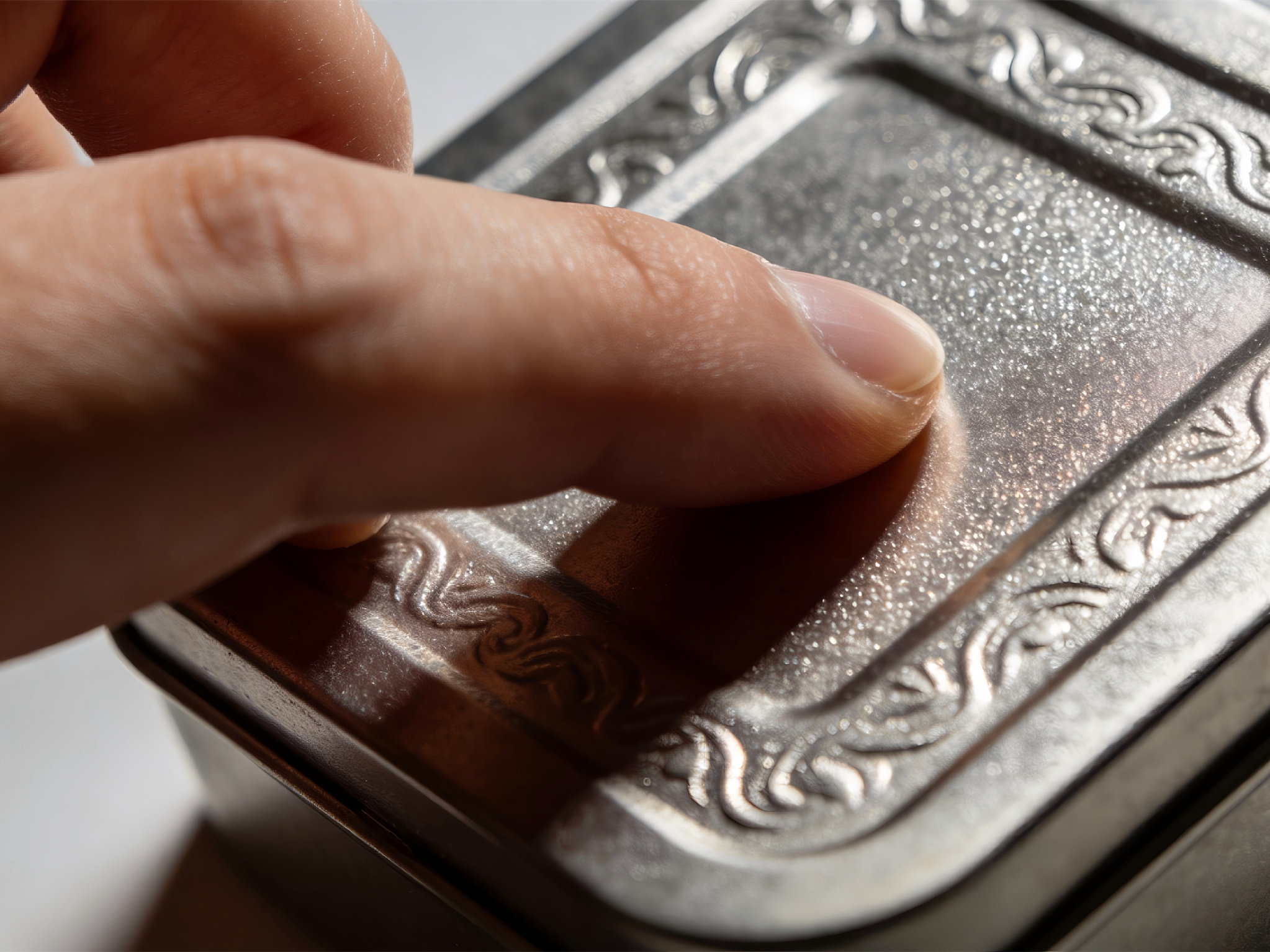  Crafted from select materials with exceptional craftsmanship