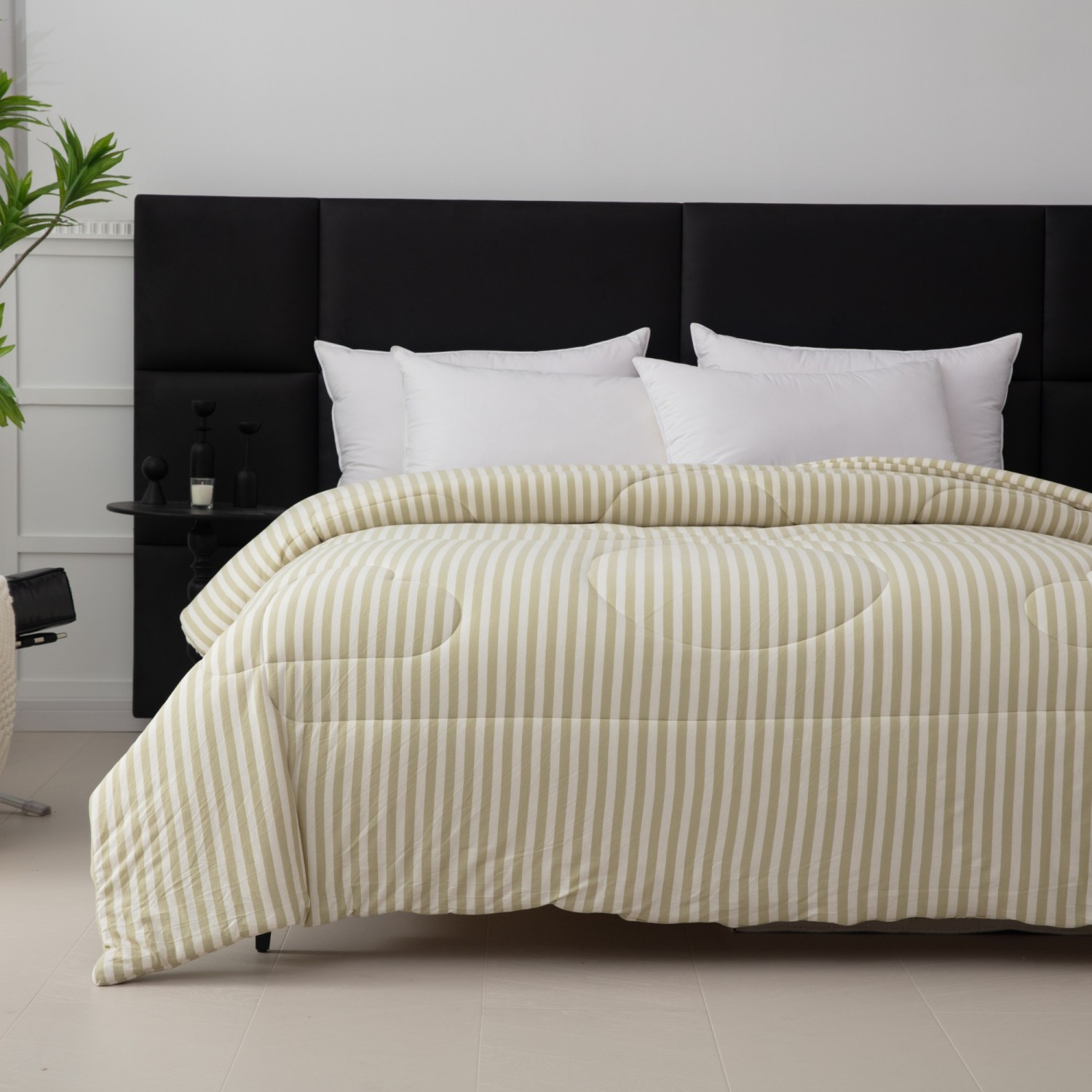 Reversible Quilted Comforter-Cotton