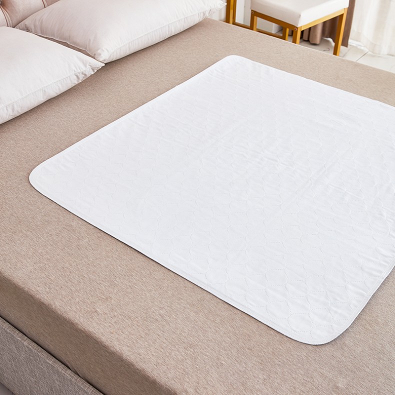 Plain-Colored Polyester-Cotton Urine Separator Pad