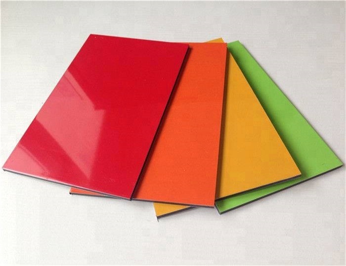 Panel Komposit Aluminium Alucobond Premium untuk Setiap Kebutuhan