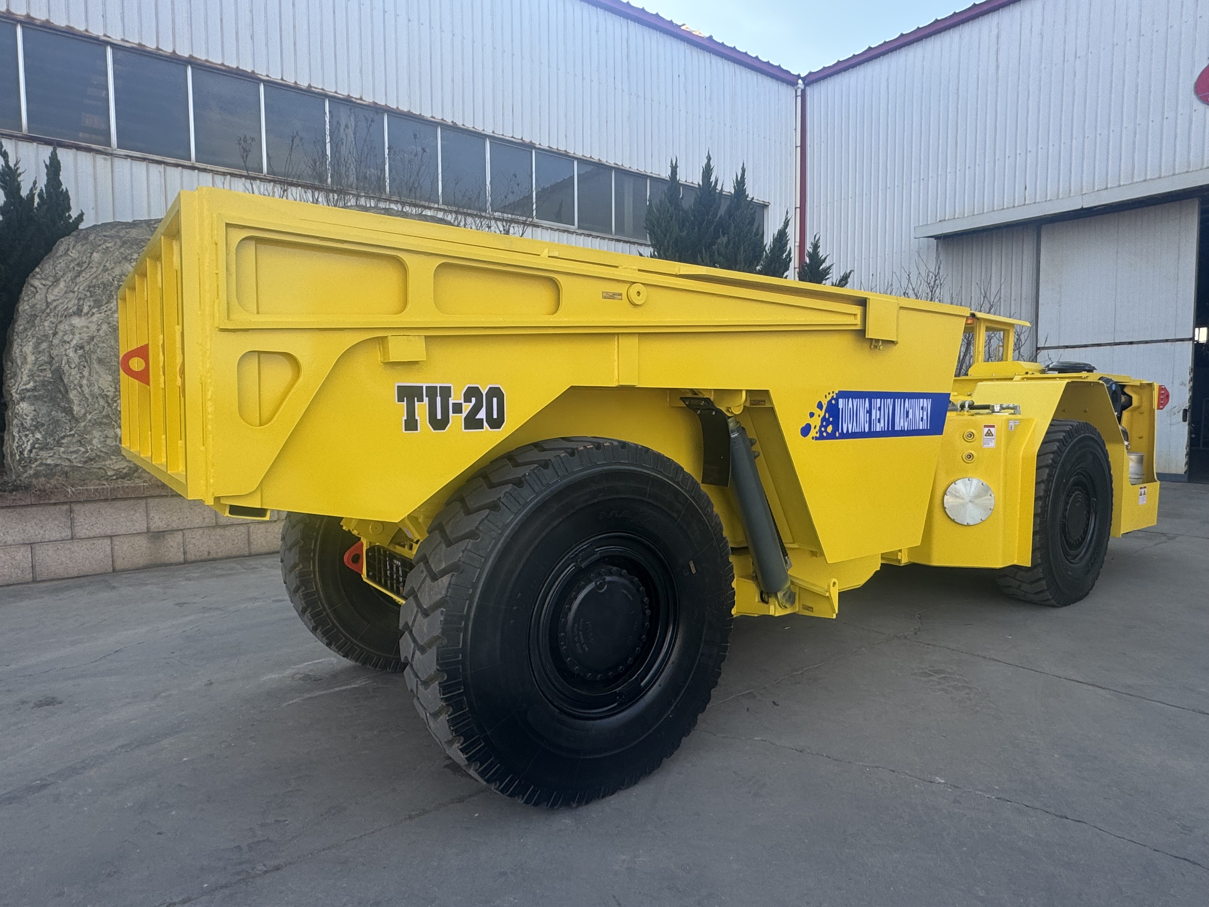 How Can an Intelligent Underground Loader Improve Operator Safety Profiles?