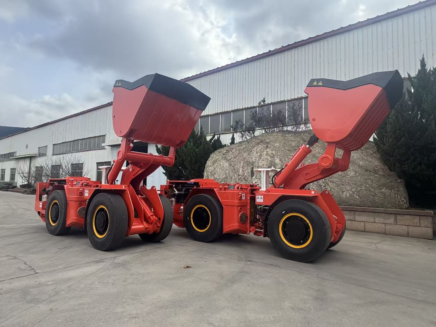 A Highly Efficient and Compact Loader Solution Tailored for Peruvian Mines
