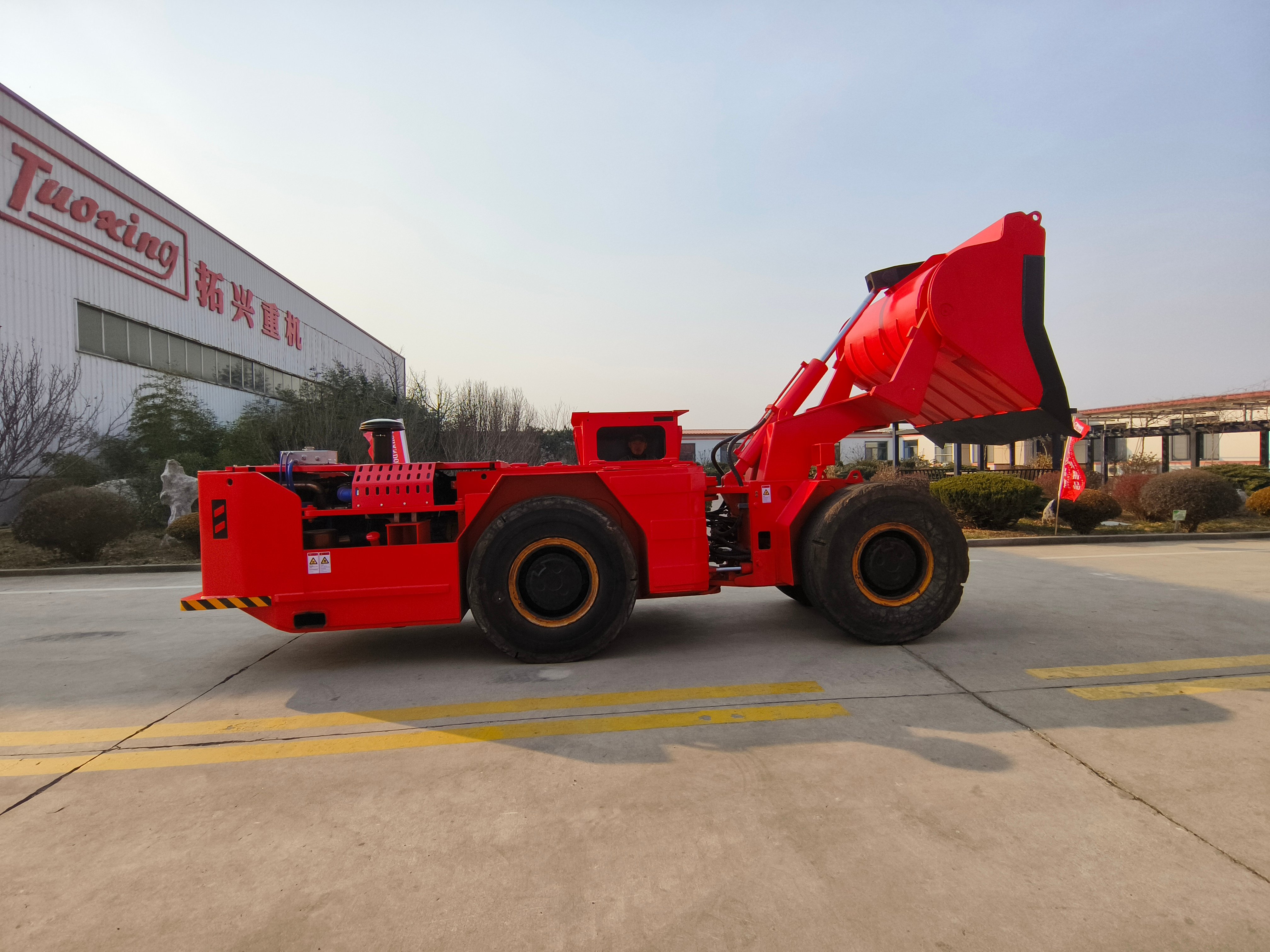 Does regular steering angle calibration reduce uneven tire wear on underground trucks
