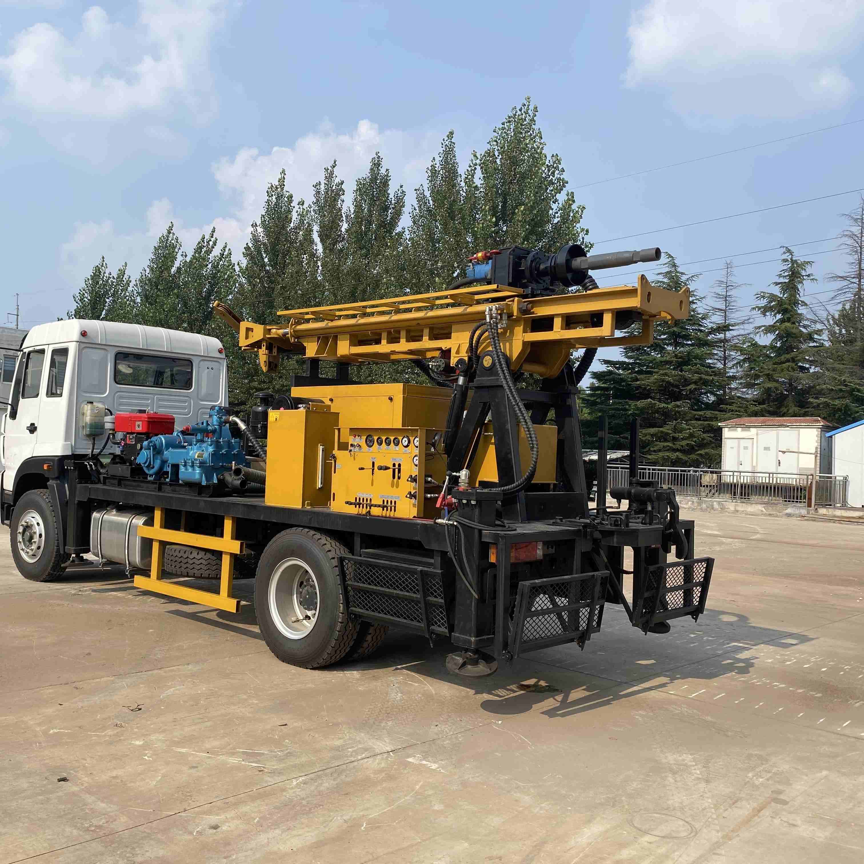 Produk Baru: Rig Pengeboran yang Dipasang pada Truk untuk Eksplorasi ...