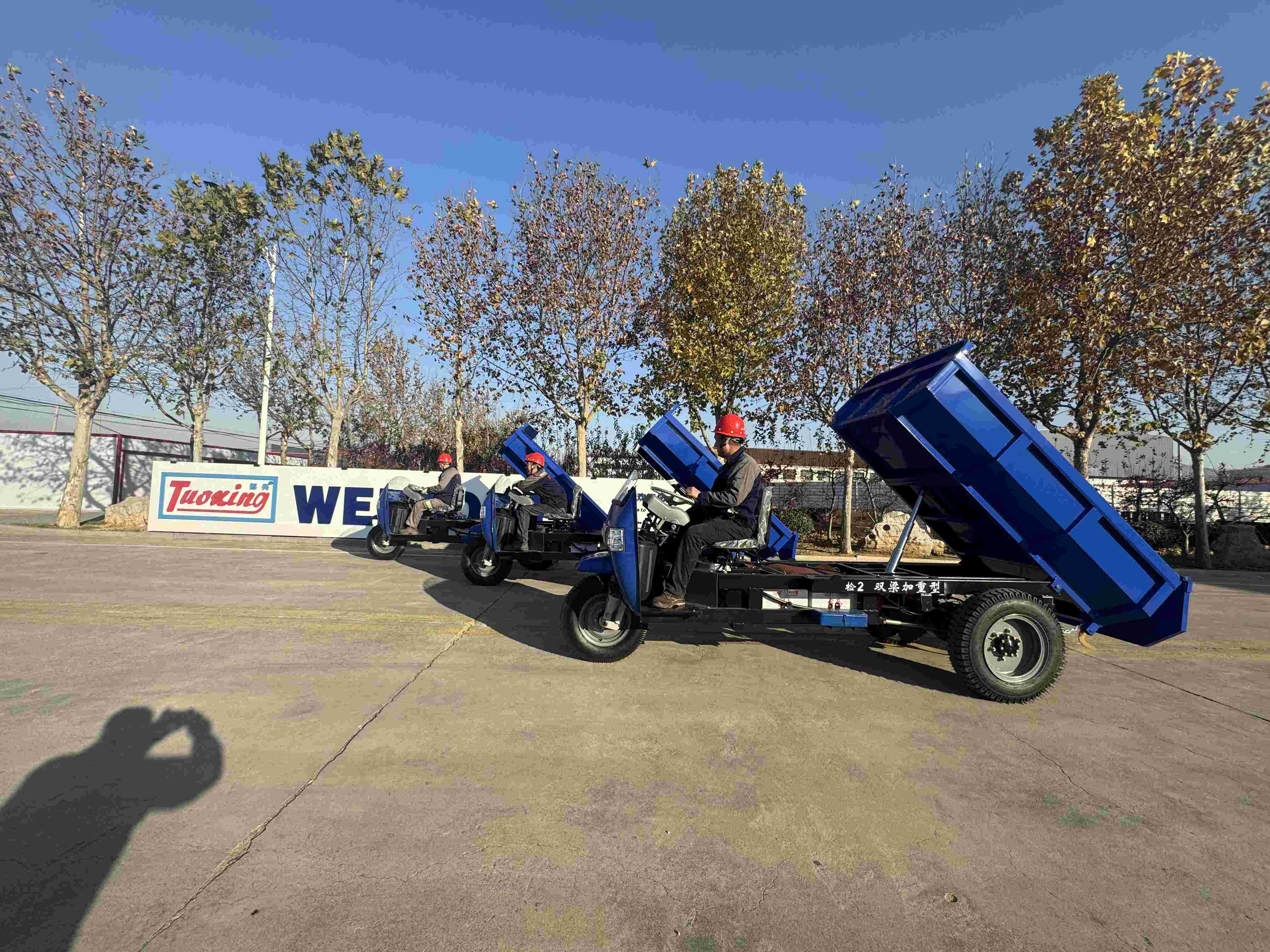 Two Kapuro 3-ton Heavy-Duty Tricycles Set Sail for Peruvian Mining Areas