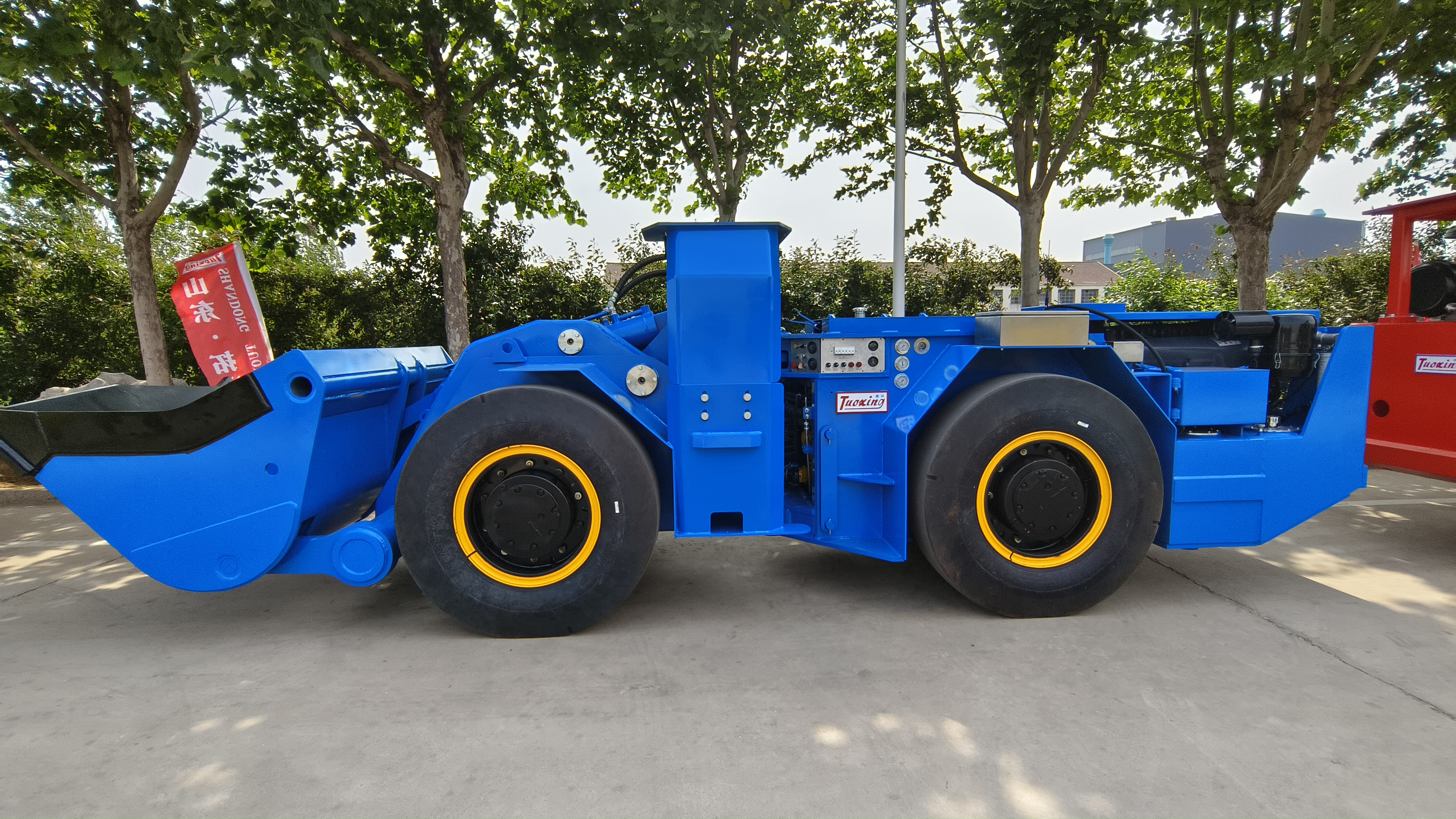 How to Ensure Safety When Operating Underground Mining Machines?