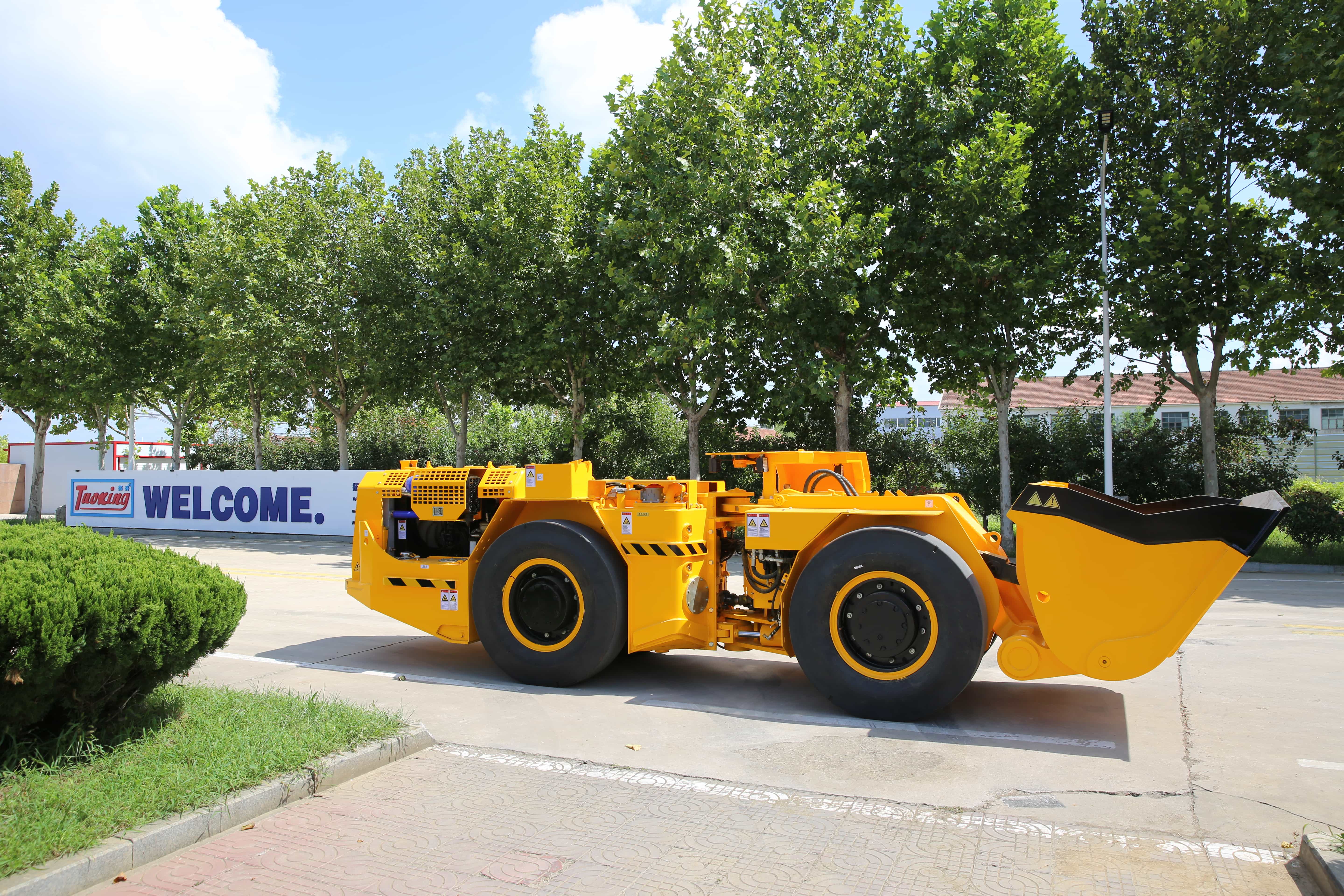 What Safety Features Are Essential in Modern Underground LHD Loaders?