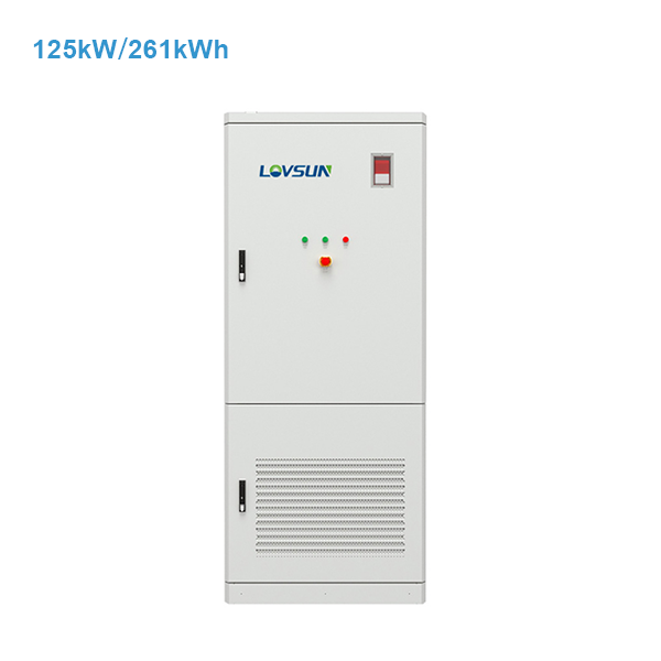 Vše-v-jednom BESS skříň s kapalinovým chlazením, výkon 125 kW, kapacita 261 kWh, stupeň krytí IP55, pro venkovní použití