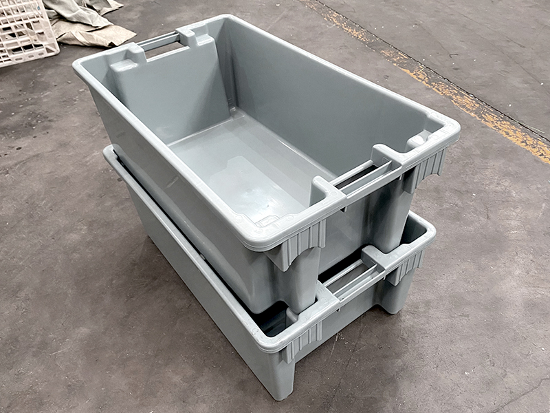caisse homard plastique empilable.jpg