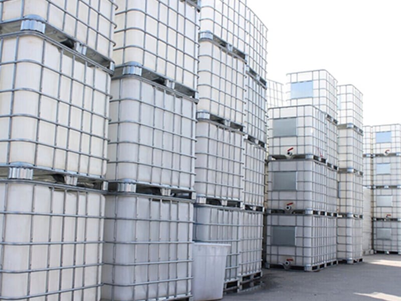 plastic ibc tote tanks.jpg
