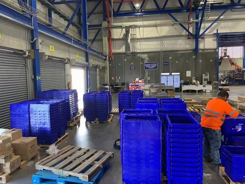 warehouse export boxes.jpg