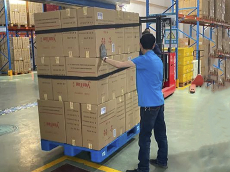 distribution pallet.jpg