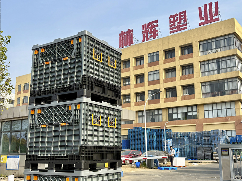 automotive pallet boxes.jpg