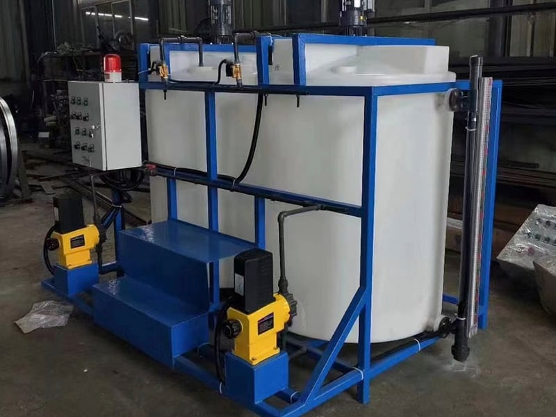 lldpe dosing tank.jpg