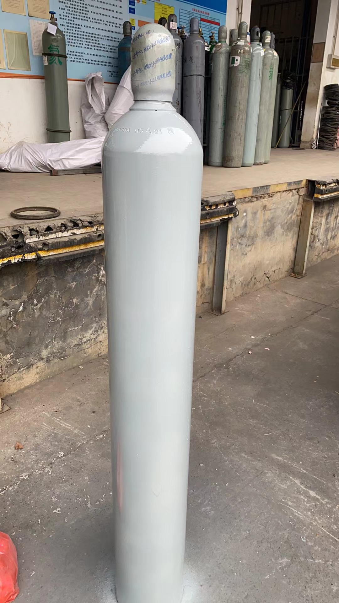 What Are the Latest Trends in Neon Gas Applications for Wholesale Buyers?