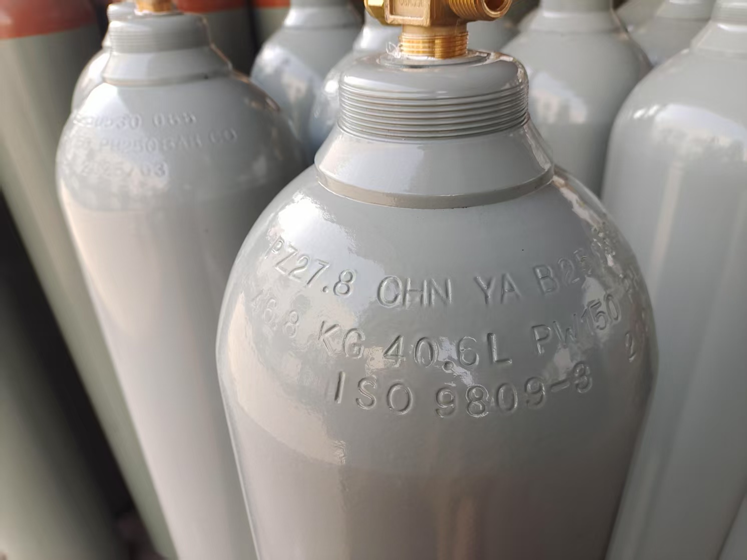 What Are the Best Practices for Storing Carbon Monoxide Gas?