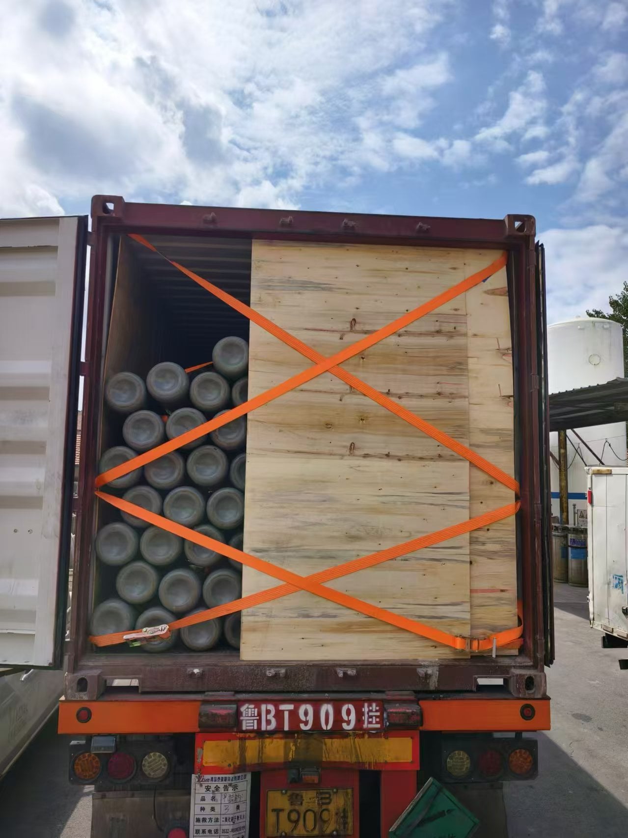Where Can You Buy Argon Gas Cylinders in Bulk for Your Business?