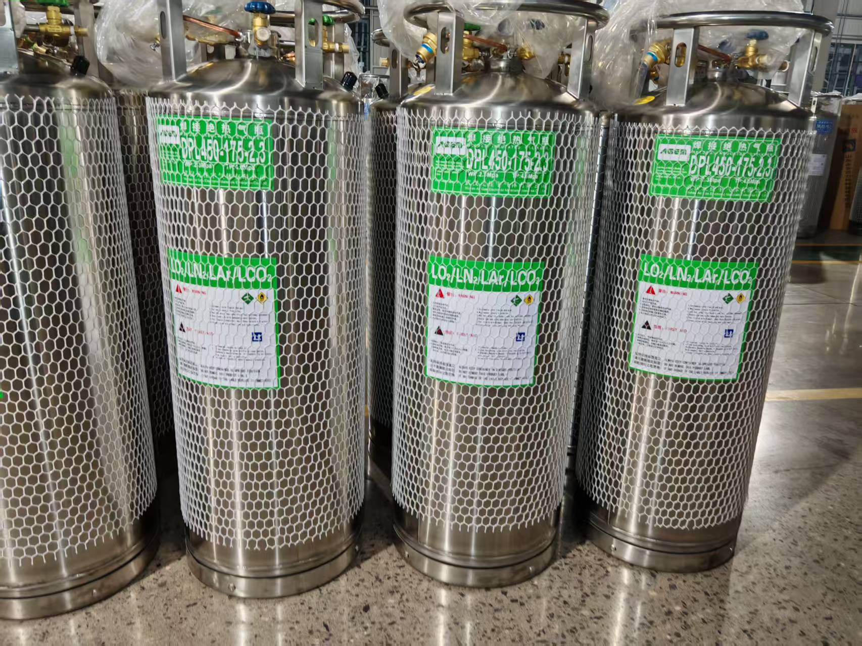 What Makes Dewar Liquid Oxygen a Preferred Choice for Aerospace Industries?