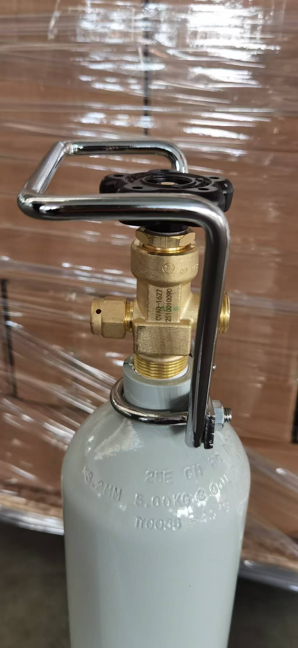 How CO2 Cylinders Enhance the Quality of Beverages