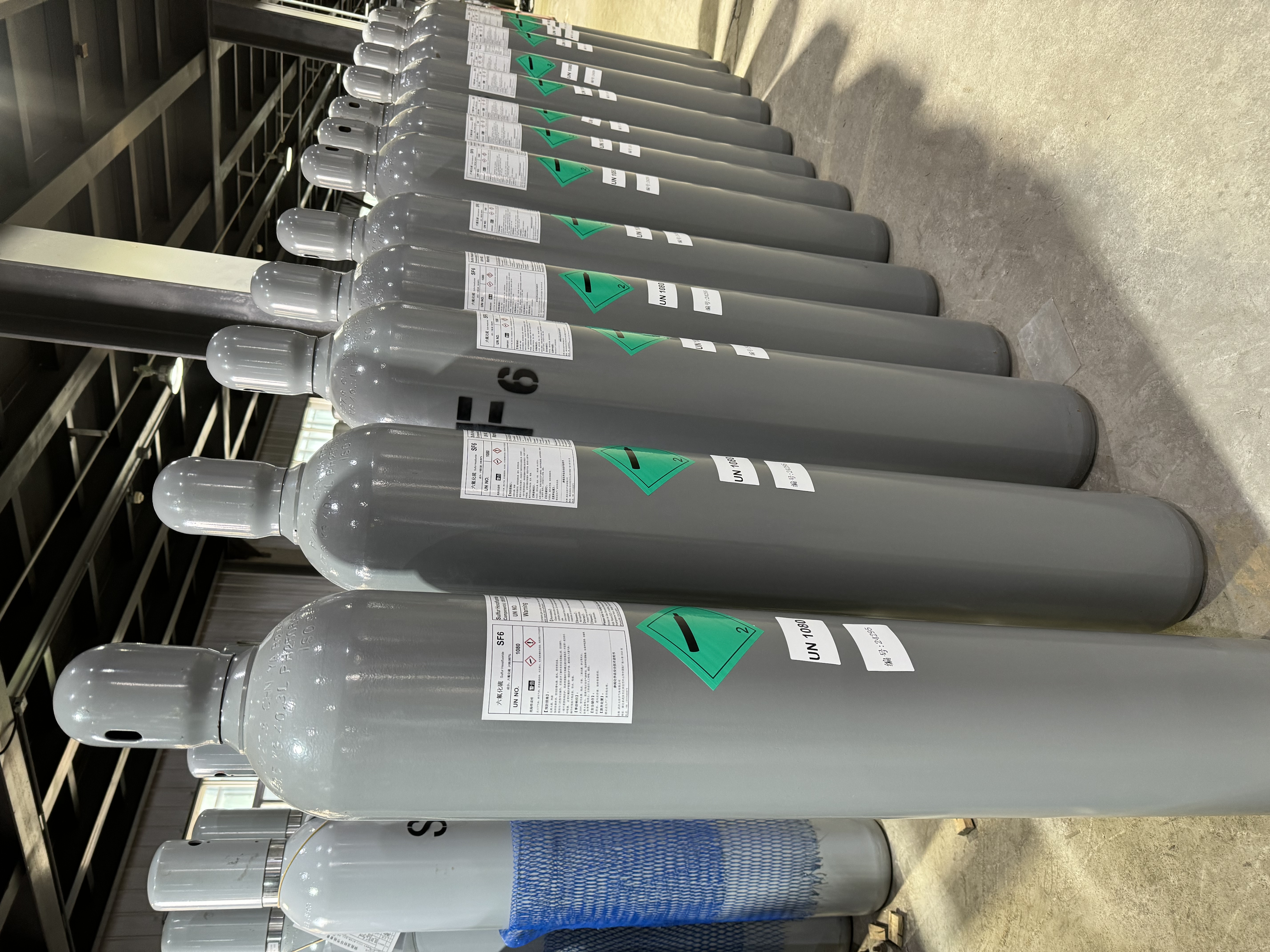 What Are the Key Benefits of Using SF6 Sulphur Hexafluoride in Industry?