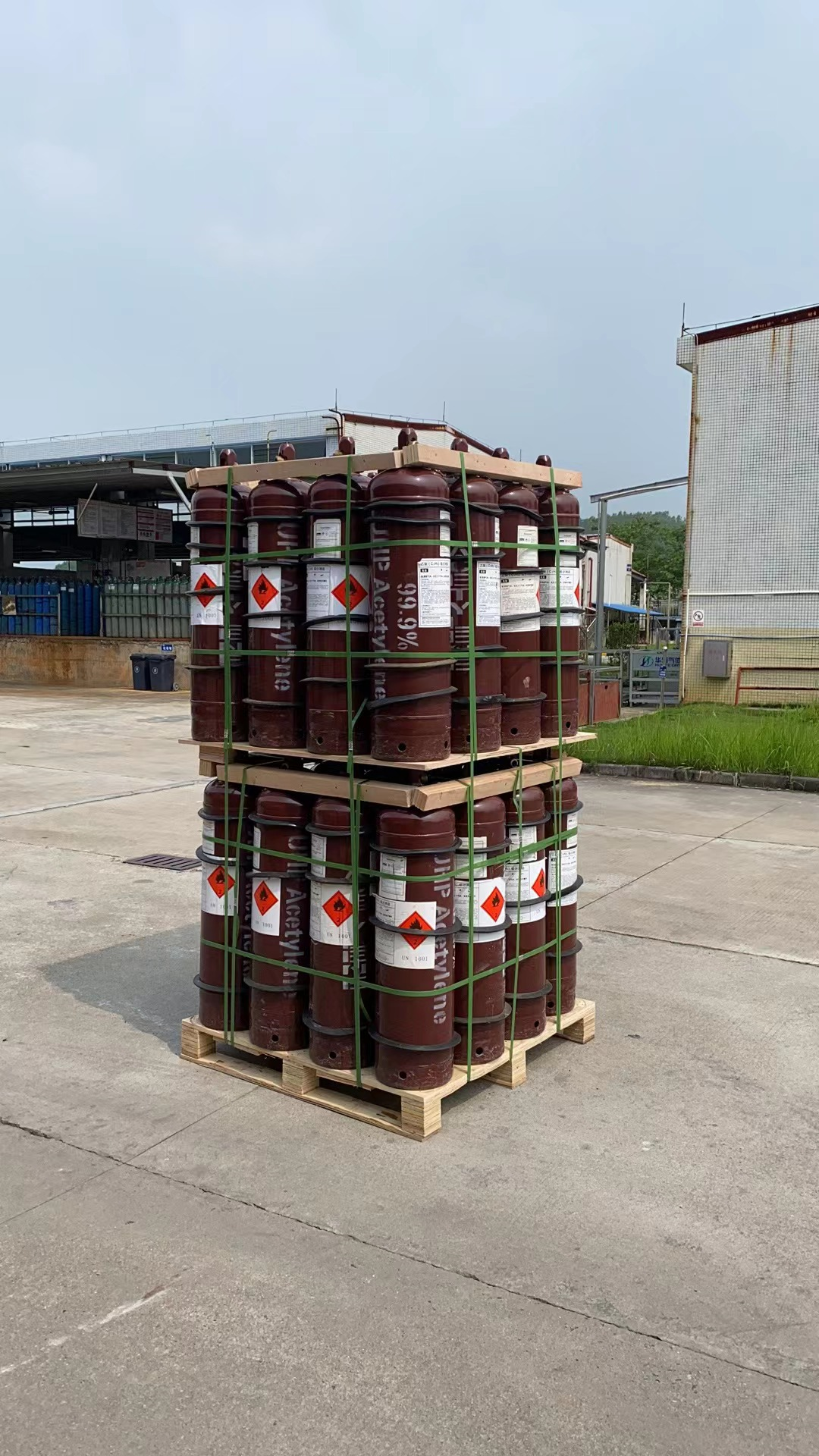How to Identify Genuine Acetylene Gas Tanks vs. Counterfeits
