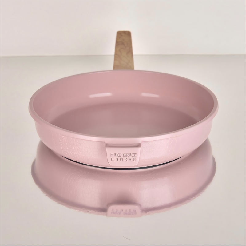Customer Reviews on Ceramic Cookware Safety