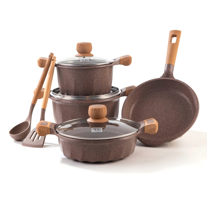 Cookware Configurations for Different Customers