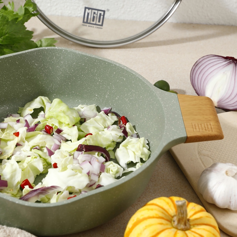 Versatile Materials for Different Cooking Requirements
