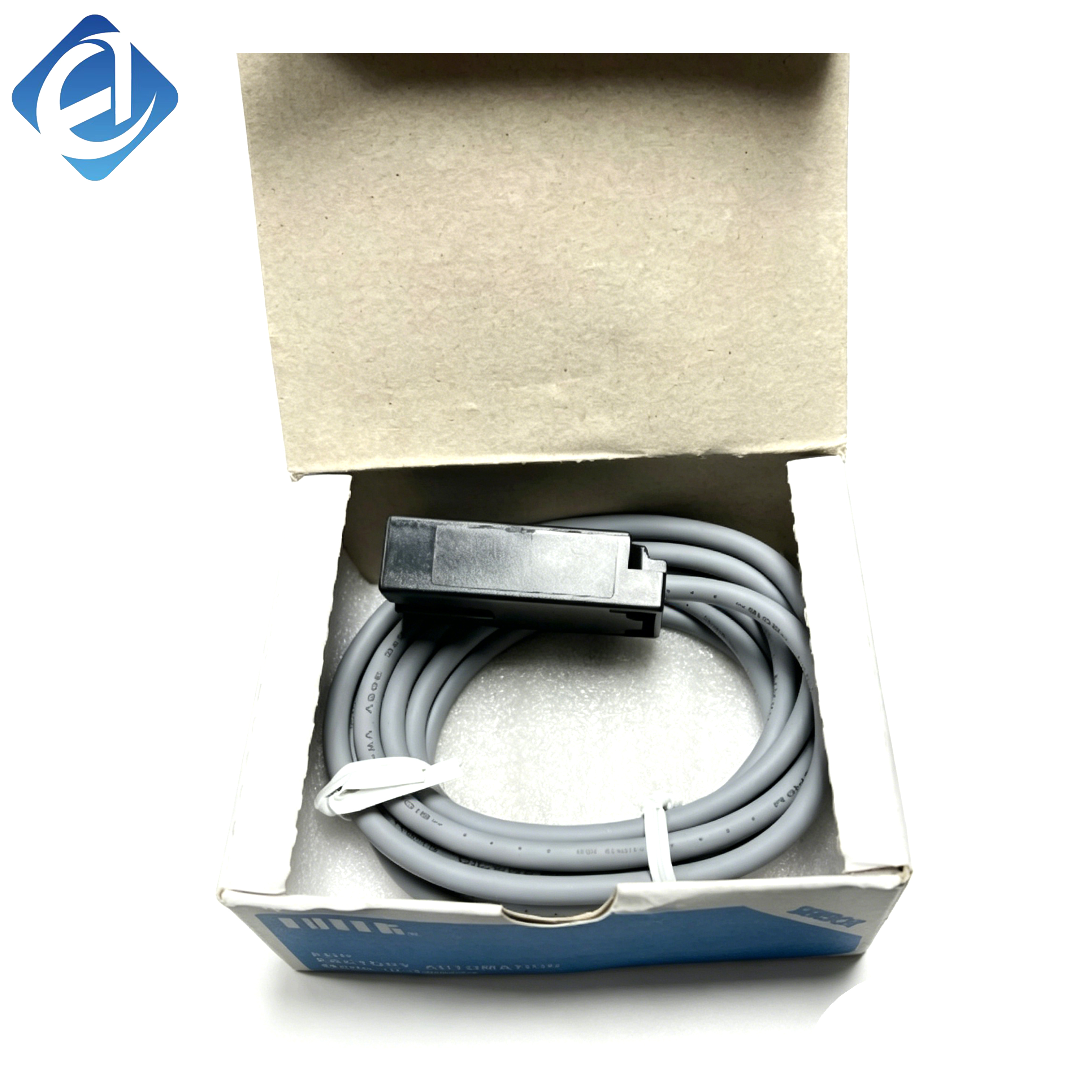 Penguat Gentian Optik Asli Baharu SU‑07, Siri SU digunakan untuk penguatan isyarat dan pencocokan pengesanan bersama sensor gentian optik dalam automasi industri. Ia menampilkan pelarasan sensitiviti tinggi, kelajuan tindak balas pantas dan output isyarat yang stabil.