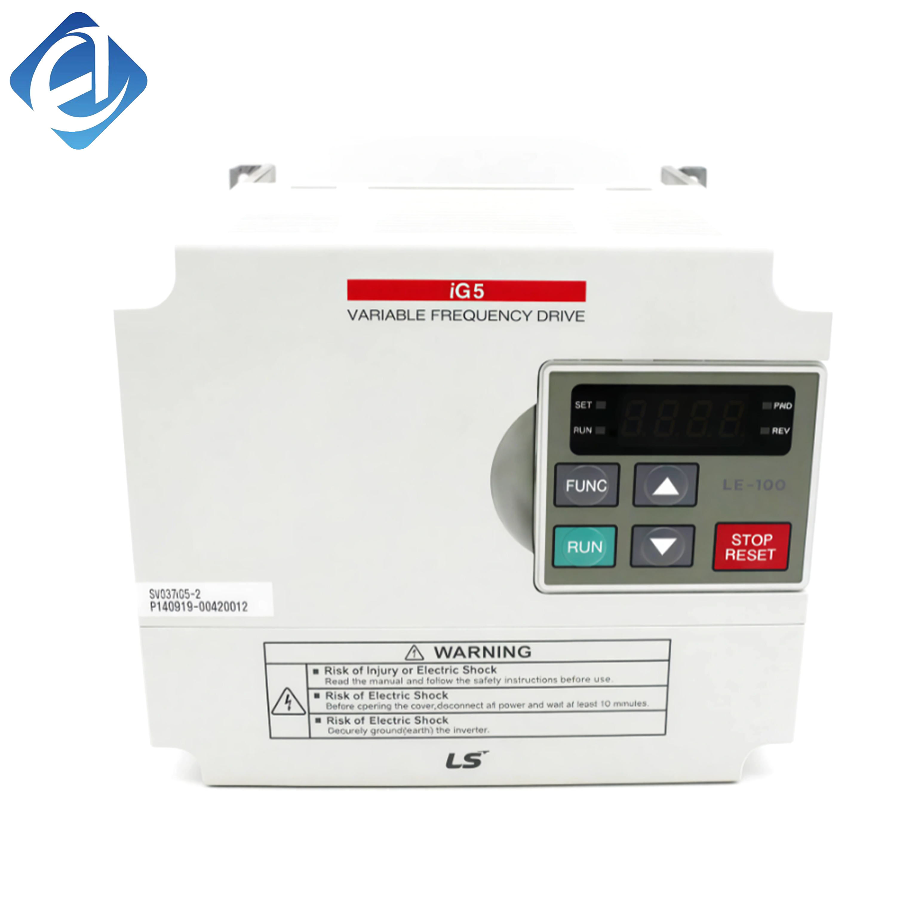 New Original SV022IG5-2 IG5 series 2.2kW single-phase compact inverter. It adopts V/F control, equipped with comprehensive overload, overcurrent and overvoltage protection. With stable operation, low noise and simple parameter setting,