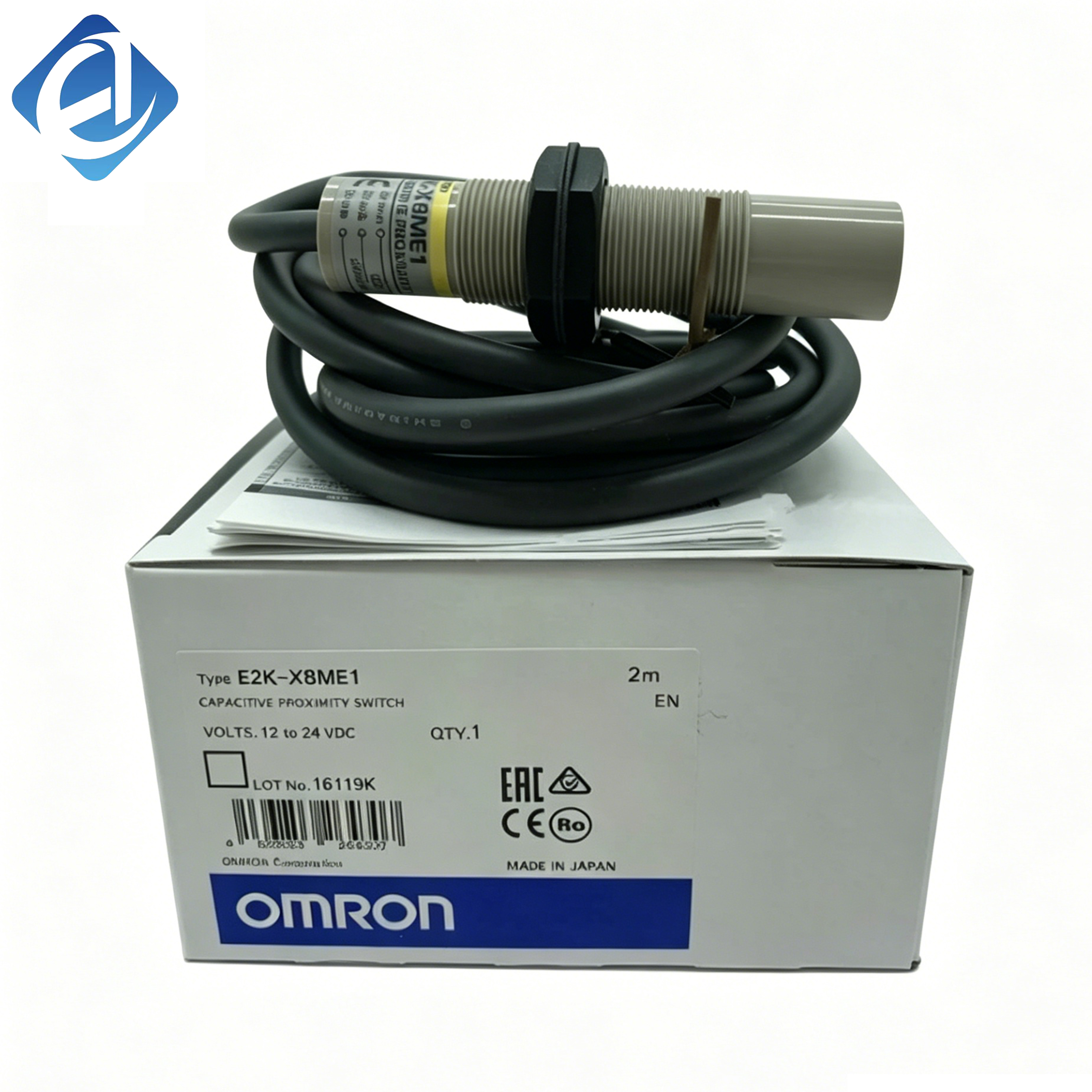 New Original E2K-X8ME1 Omron E2K Series Capacitive Proximity Sensor, suitable for detecting non-metallic materials like liquid, plastic and grain in automated equipment.