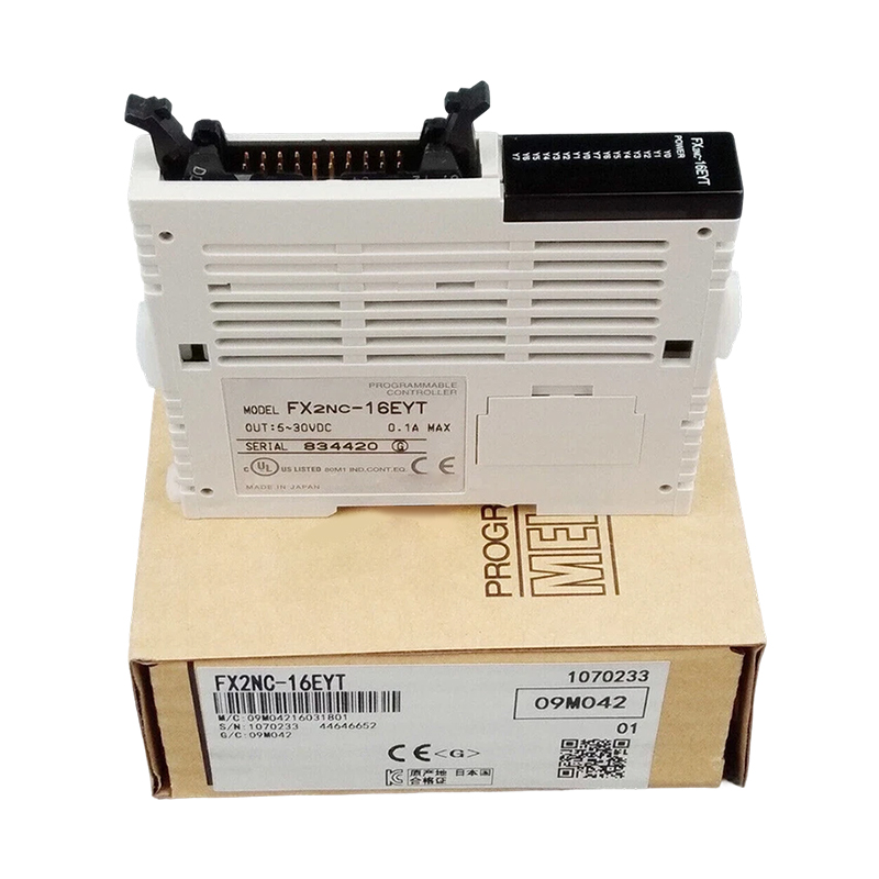 New Original FX2NC-16EYT FX2NC series output expansion module. 16 transistor outputs with stable performance. Used for I/O expansion and on-off control of industrial PLC systems.