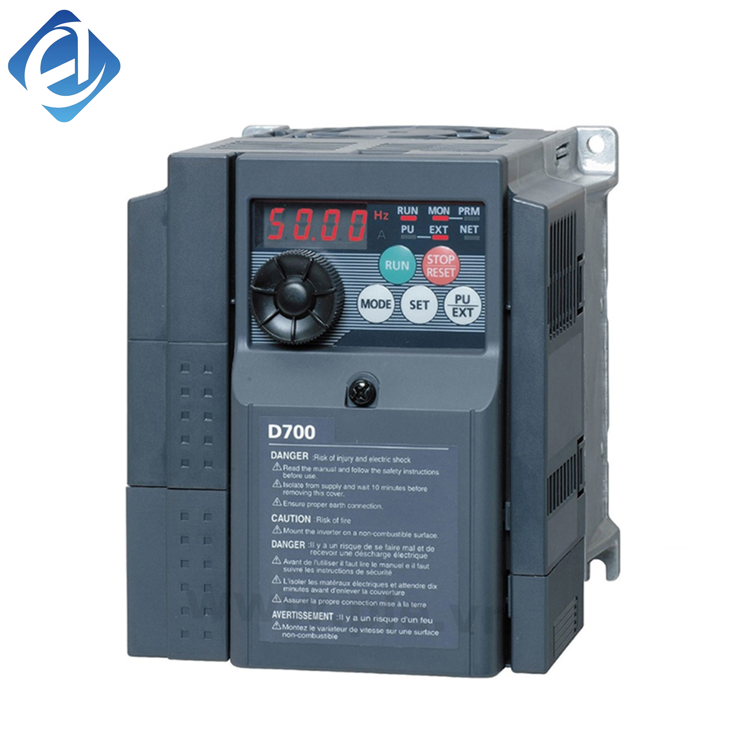 New Original FR-D720-5.5K D700 series 5.5kW 220V inverter. It realizes stepless speed regulation for three-phase motors, widely used in industrial equipment, conveyor systems