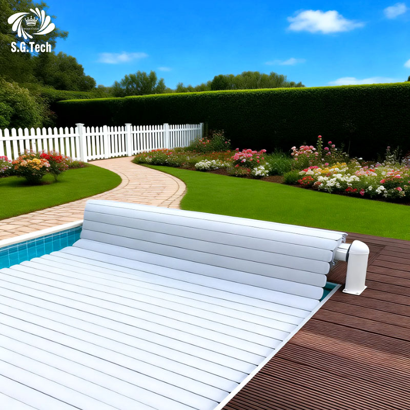PC pool cover4(63a35f9bfb).jpg