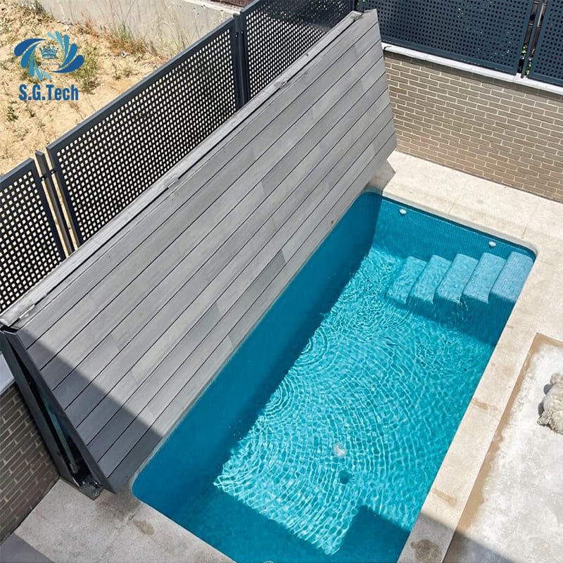 Outdoor Automatic Folding Swimming Pool Cover Retractable PC Safety Cover Custom Size For Villa Swimming Pool