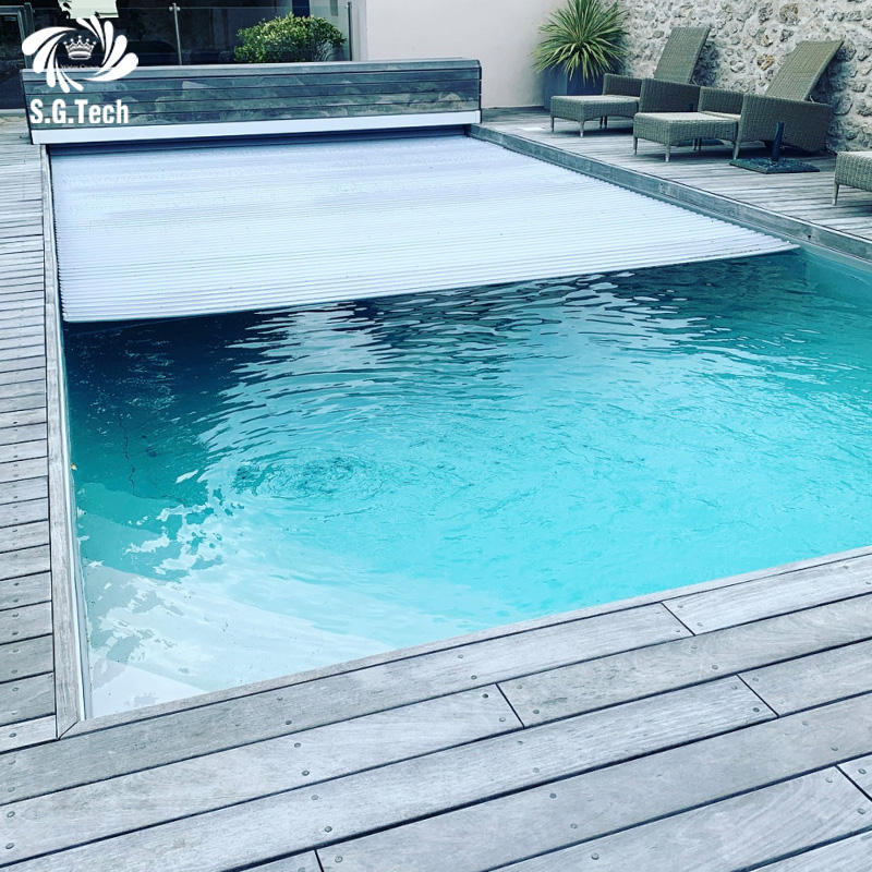 Bâche automatique en polycarbonate durable Water Crown pour piscine | Bâche de sécurité rigide en lames de PC pour piscine