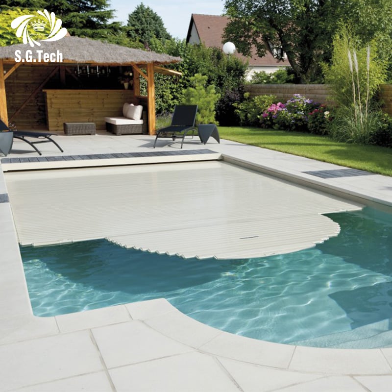 Water Crown Automatic Retractable PC Pool Cover UV Resistant Insulated Safety Cover CE RoHS Custom Size